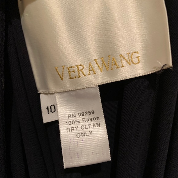 Vera Wang size 10 long black dress - unworn - Picture 2 of 3